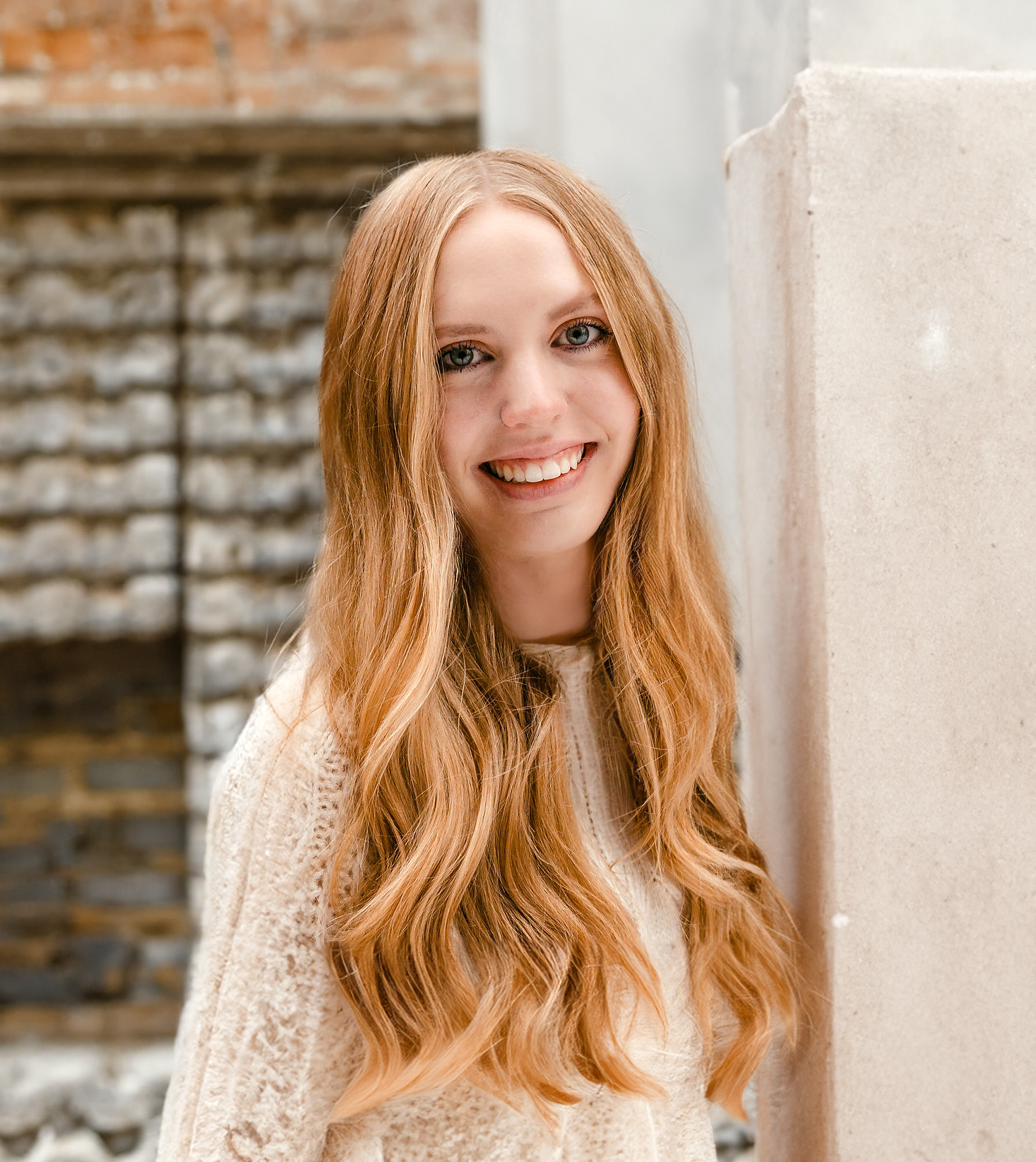 Lauren's About Image